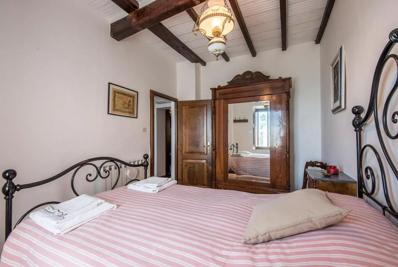 شقة Casa Francesca مونتالشينو 0*,  إيطاليا